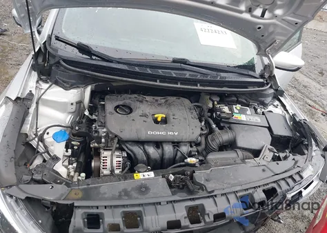 2017 Kia Forte Lx z USA, uszkodzony, nr VIN 3KPFL4A74HE006665